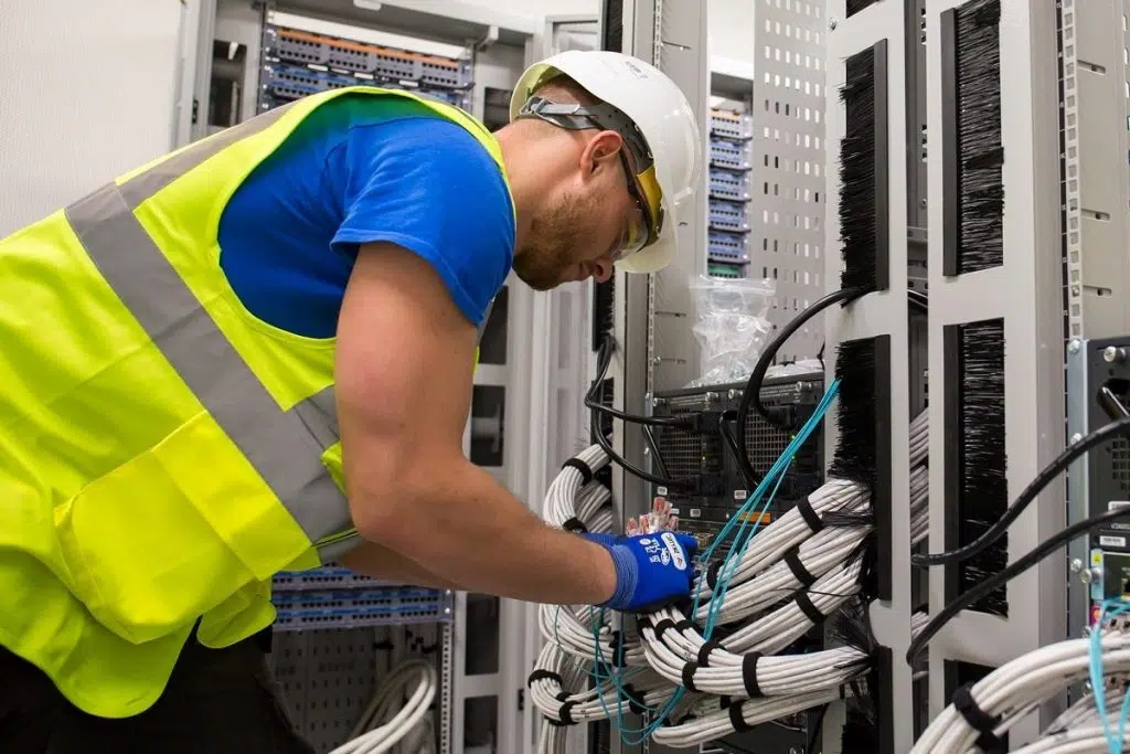 commercial-data-cablin